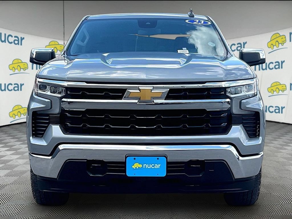 Used 2023 Chevrolet Silverado 1500 LT AWD/4WD image 2