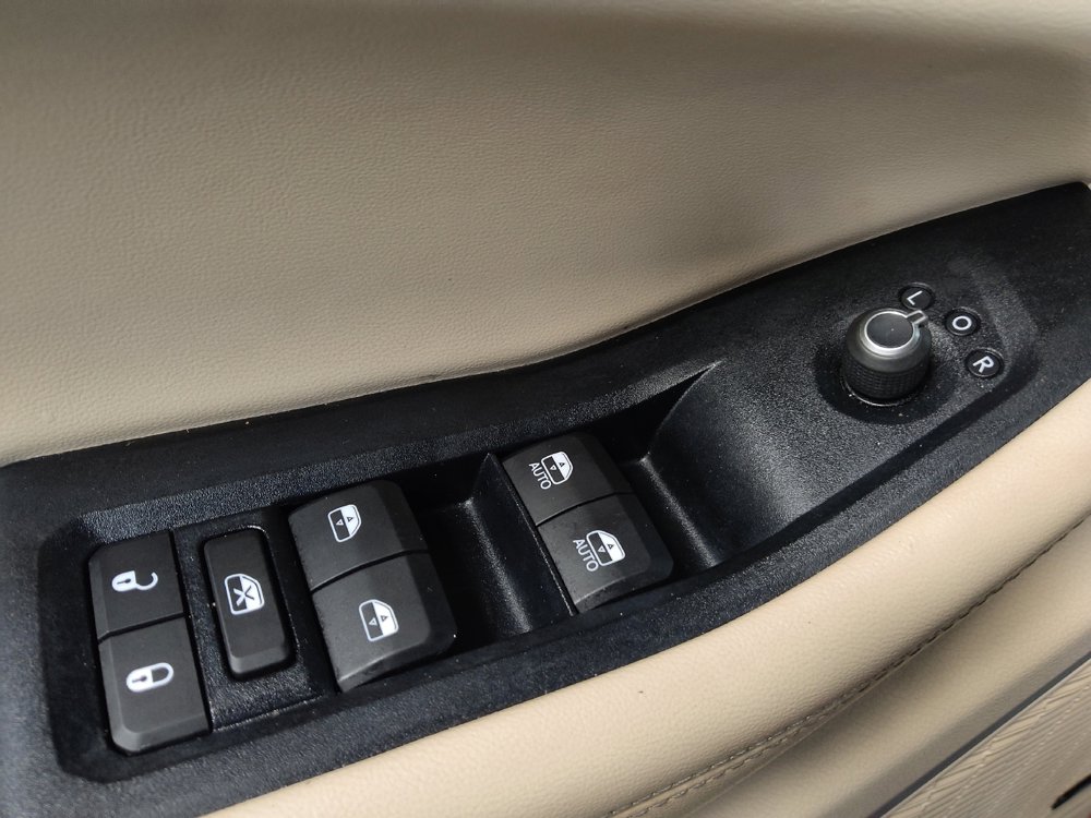 Used 2021 Jeep Grand Cherokee L Limited image 27