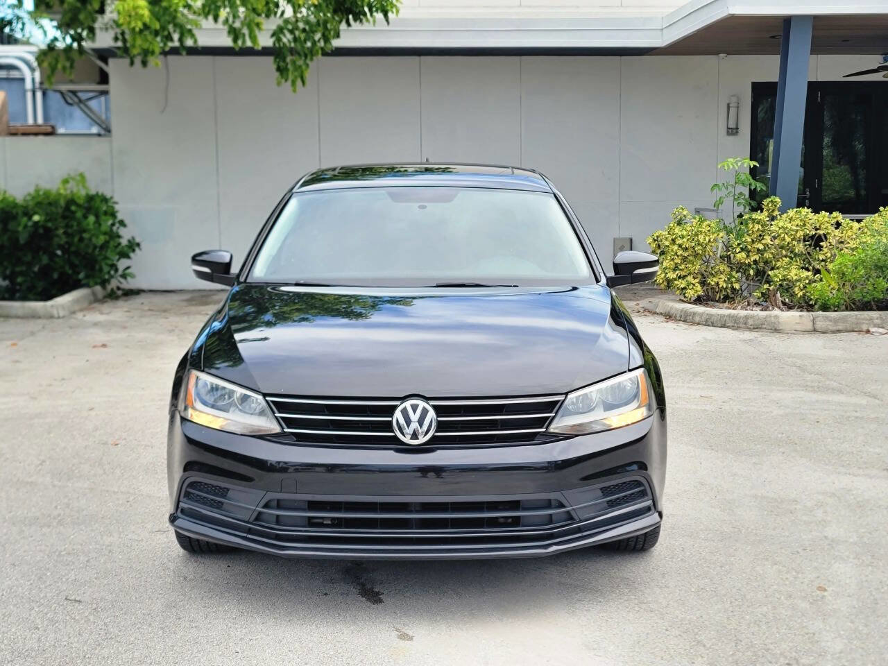 Used 2015 Volkswagen Jetta Sport image 4