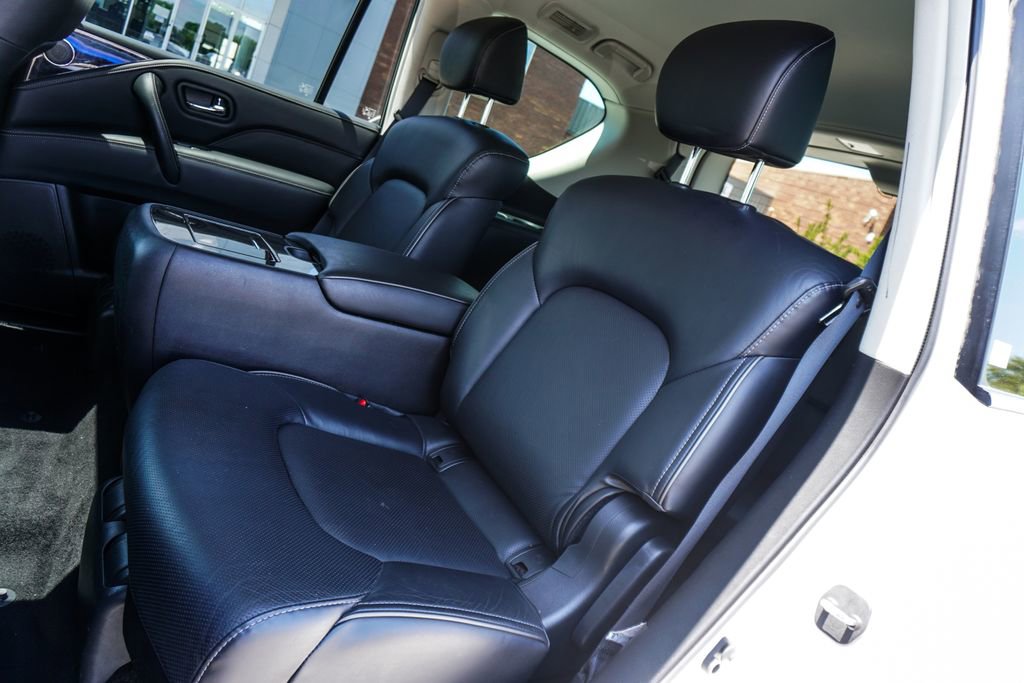 Used 2023 INFINITI QX80 Luxe w/ Cargo Package RWD image 9