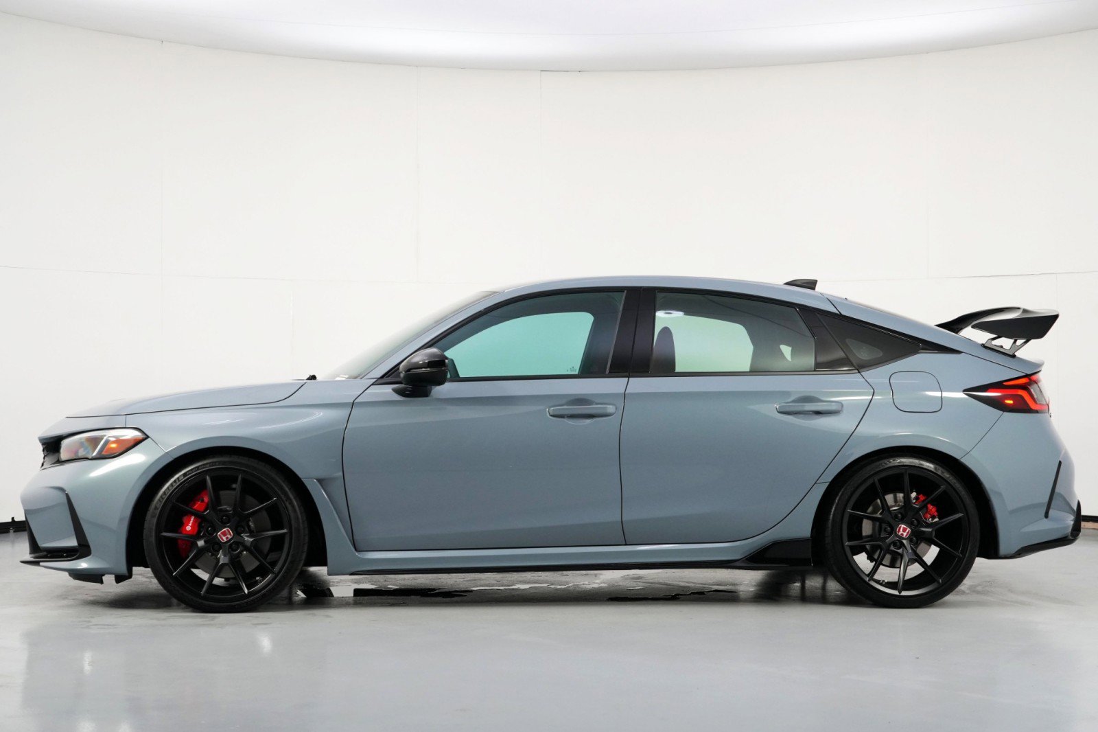 Used 2025 Honda Civic Type R image 7