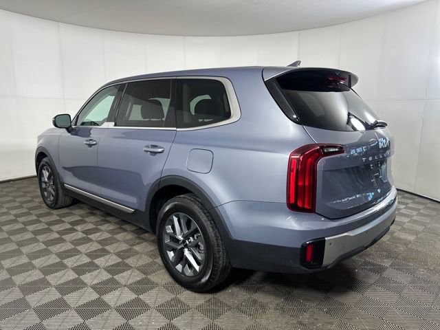 Used 2023 Kia Telluride LX image 5