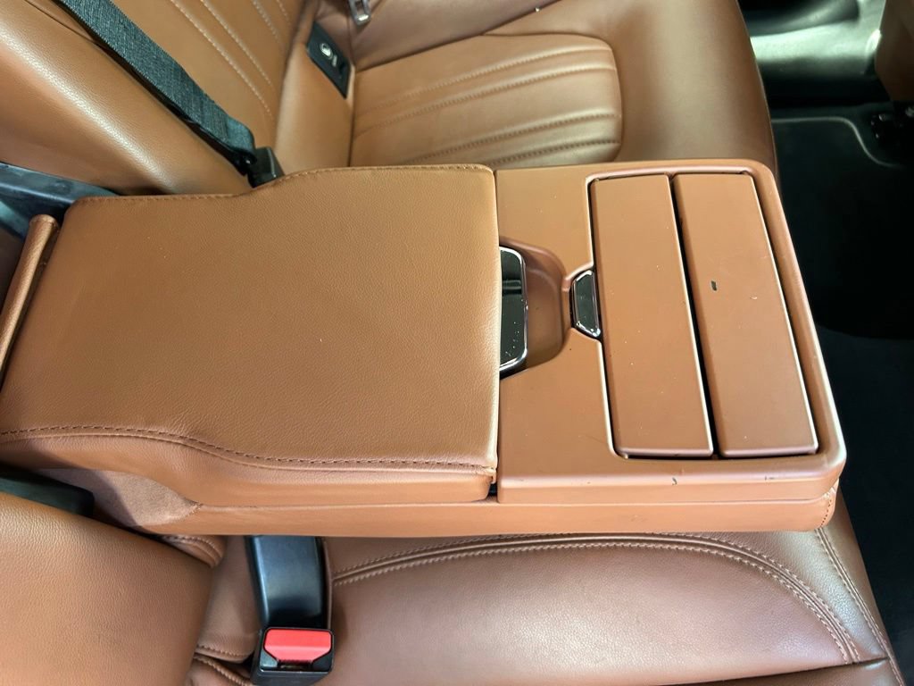 Used 2014 Maserati Ghibli RWD image 30