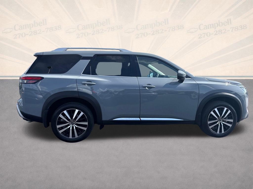 Used 2025 Nissan Pathfinder Platinum image 7