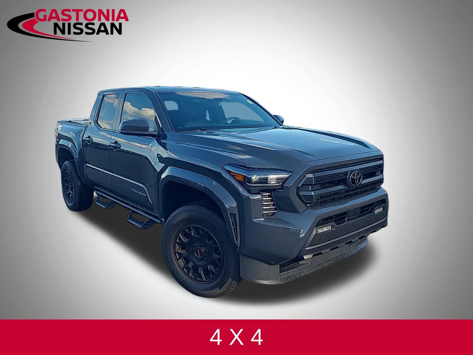 Used 2024 Toyota Tacoma SR5 image 3
