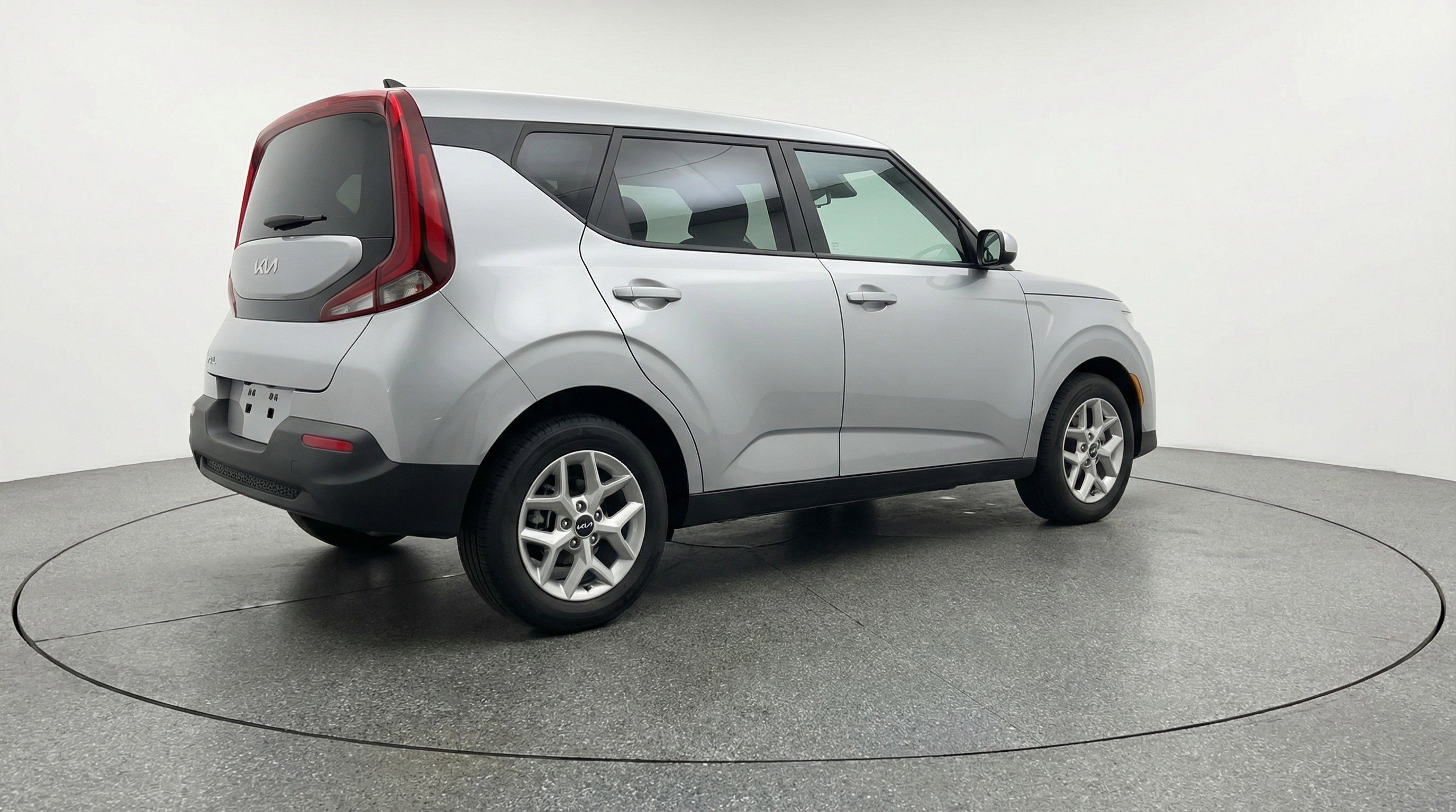 Used 2025 Kia Soul LX w/ LX Technology Package image 9