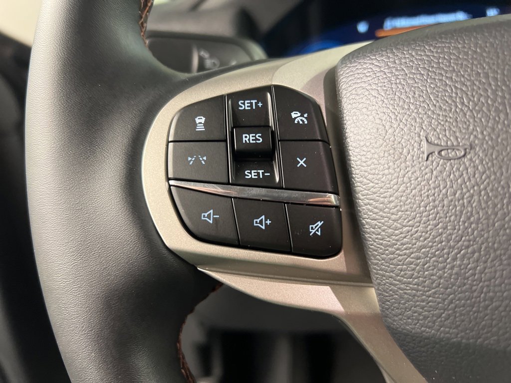 New 2026 Ford Explorer Active w/ Active Comfort Package image 17