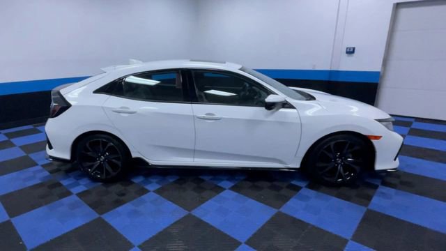 Used 2017 Honda Civic Sport Touring image 9
