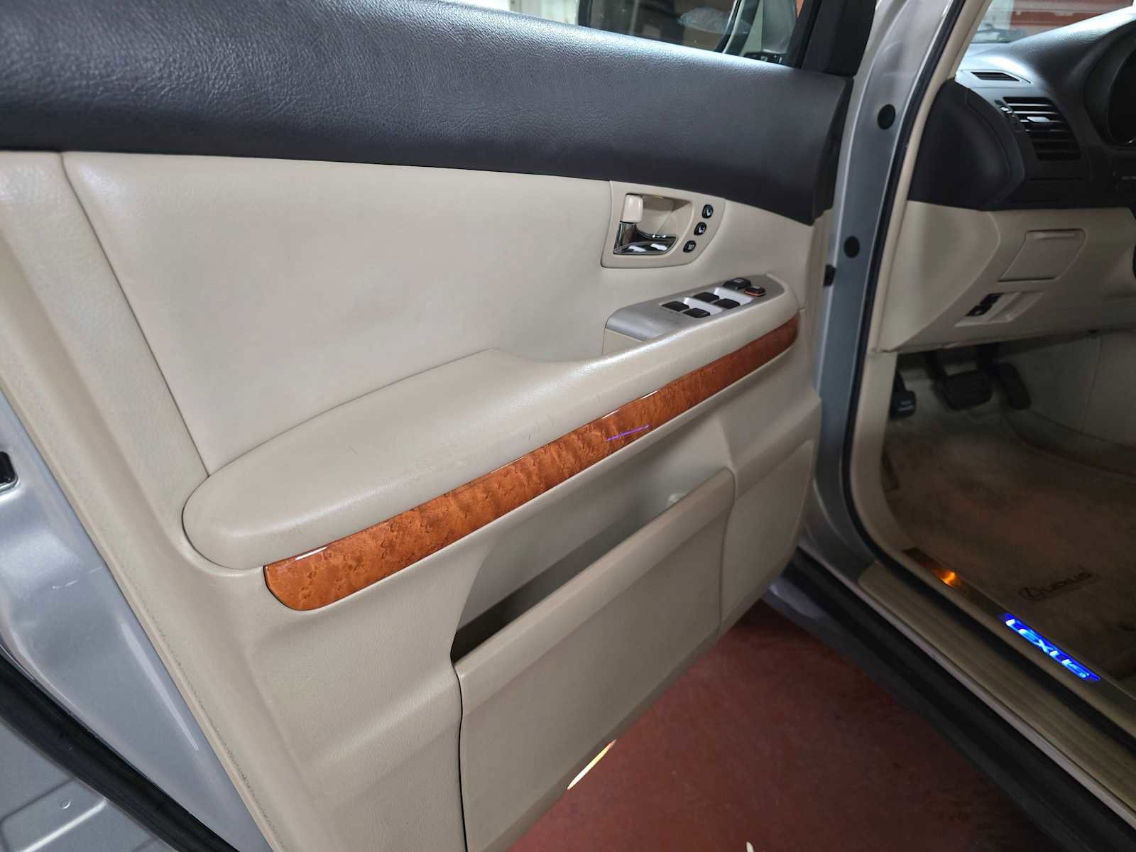 Used 2008 Lexus RX 400h image 19