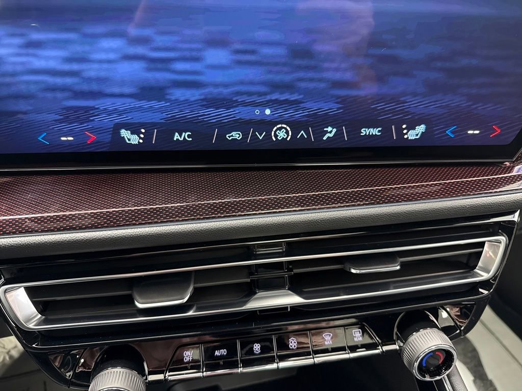 New 2026 Chevrolet Traverse Z71 image 35