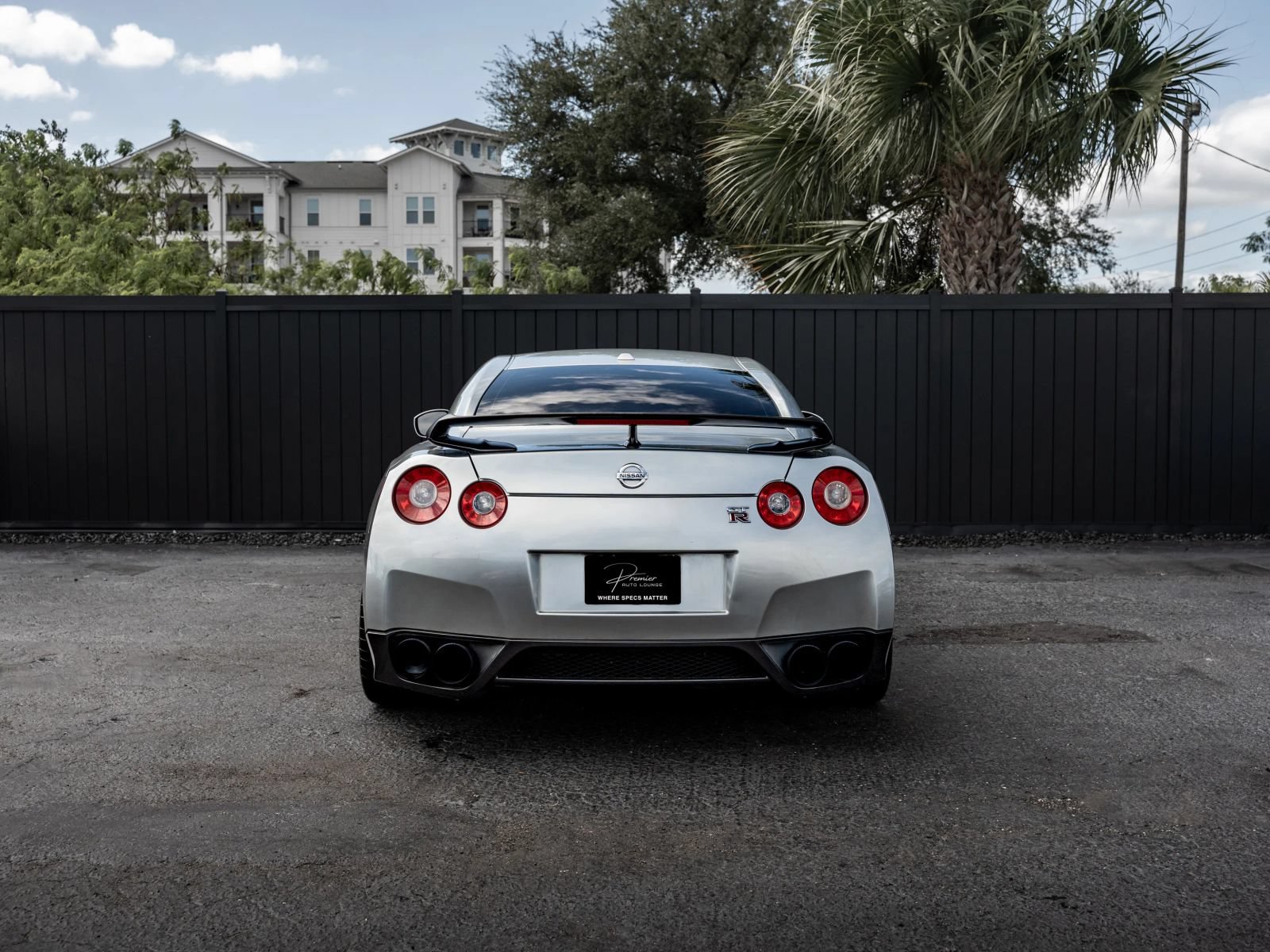 Used 2009 Nissan GT-R Premium AWD/4WD image 5