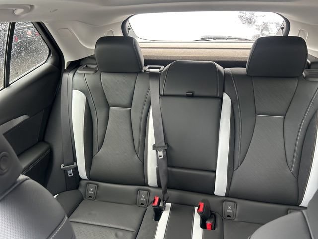 New 2026 Buick Envision Sport Touring AWD/4WD image 29
