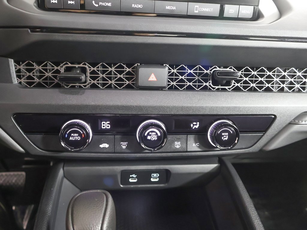 Certified 2025 Honda Accord LX image 40