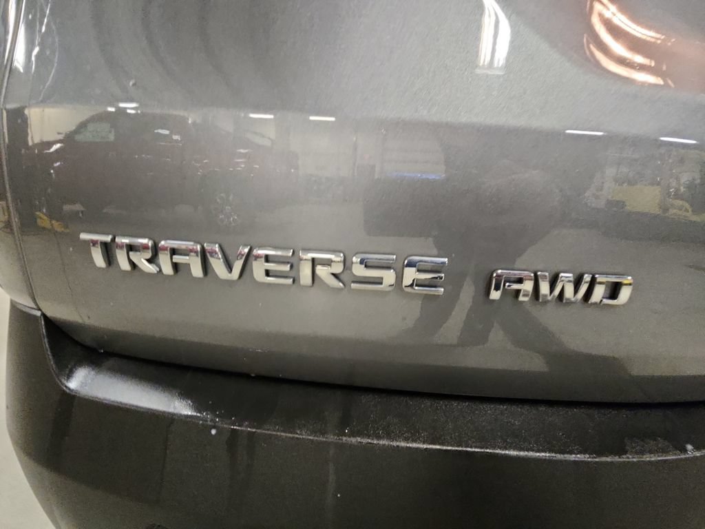 Certified 2019 Chevrolet Traverse LT w/ LPO, Floor Liner Package AWD/4WD image 38