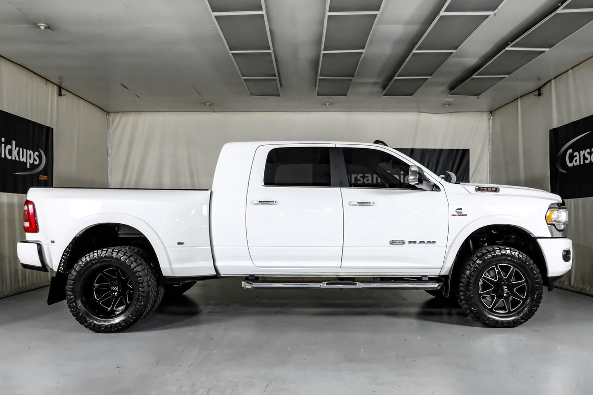 Used 2022 RAM 3500 Limited w/ Body Color Bumper Group AWD/4WD image 5