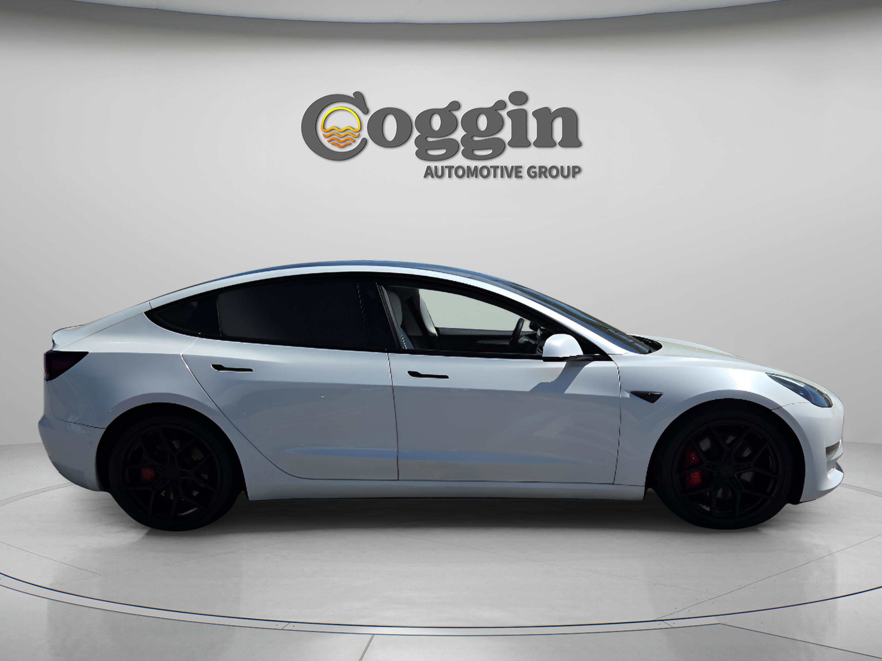 Used 2021 Tesla Model 3 Performance image 6