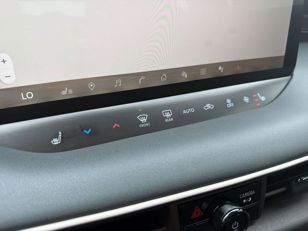 New 2026 Nissan Leaf SV+ w/ Illuminated Package FWD image 28