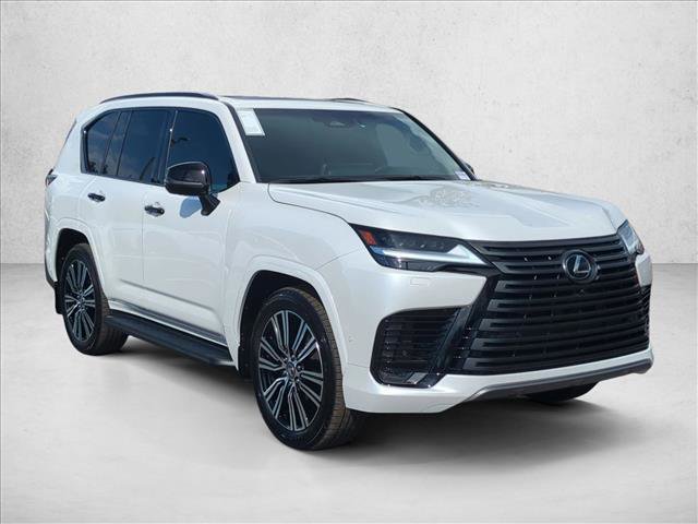 New 2025 Lexus LX 700h Luxury image 7