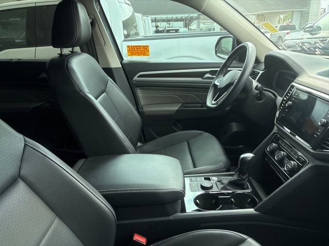 Used 2023 Volkswagen Atlas SE image 6