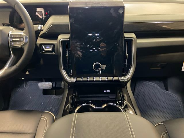 New 2026 GMC Yukon Elevation image 12