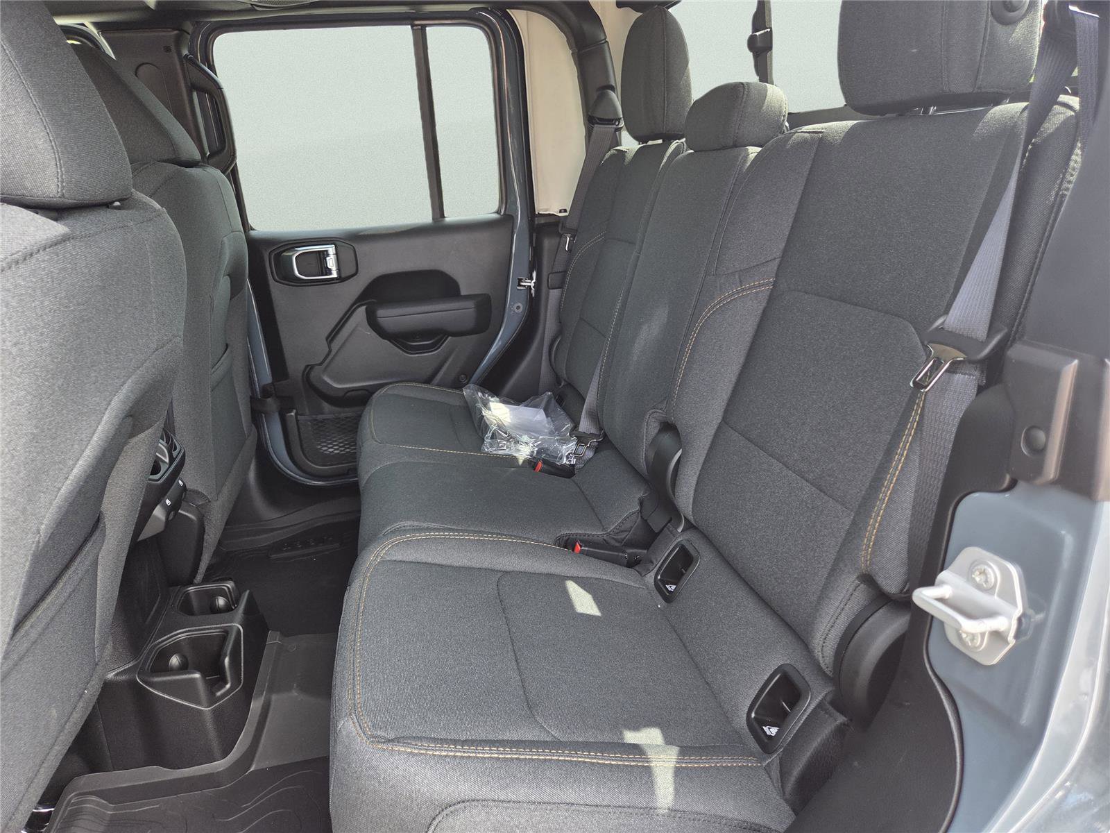 New 2025 Jeep Gladiator Sport image 47