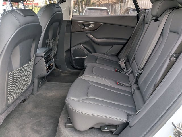 Certified 2023 Audi Q8 Premium Plus w/ Premium Plus Package image 20