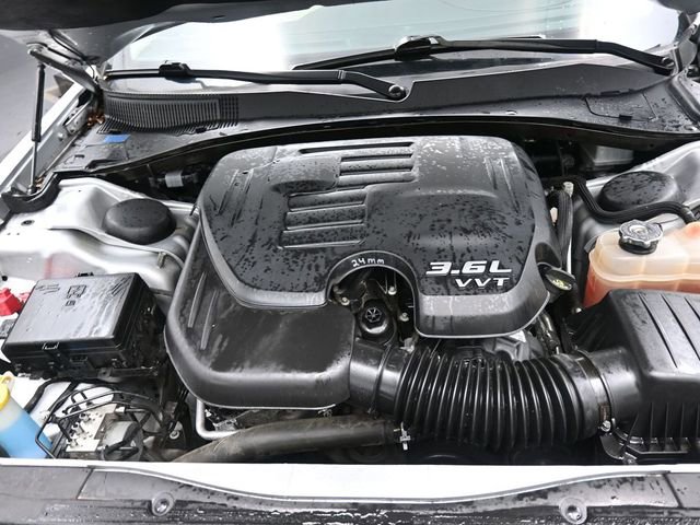 Used 2020 Chrysler 300 Touring L w/ Quick Order Package 2EF image 29