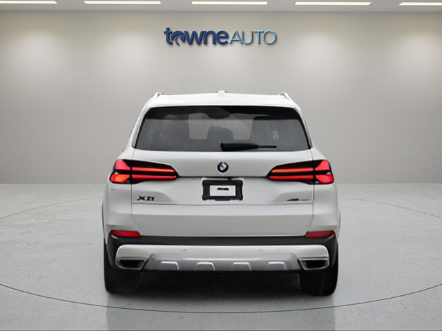 Used 2024 BMW X5 xDrive40i w/ Premium Package AWD/4WD image 5