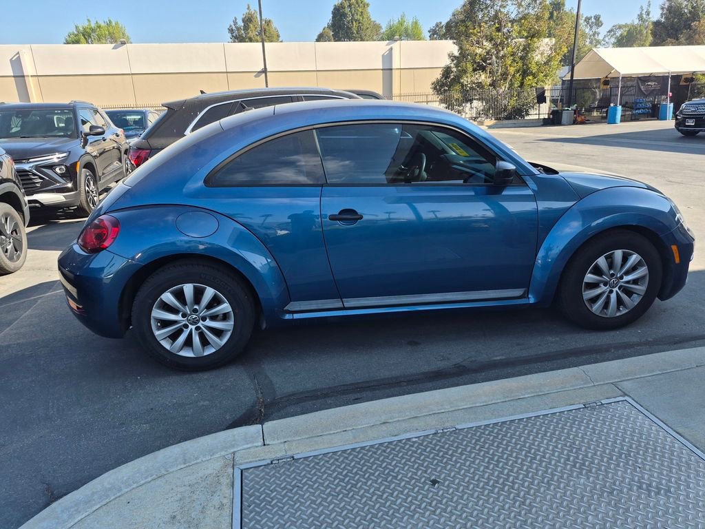Used 2017 Volkswagen Beetle 1.8T Classic image 7