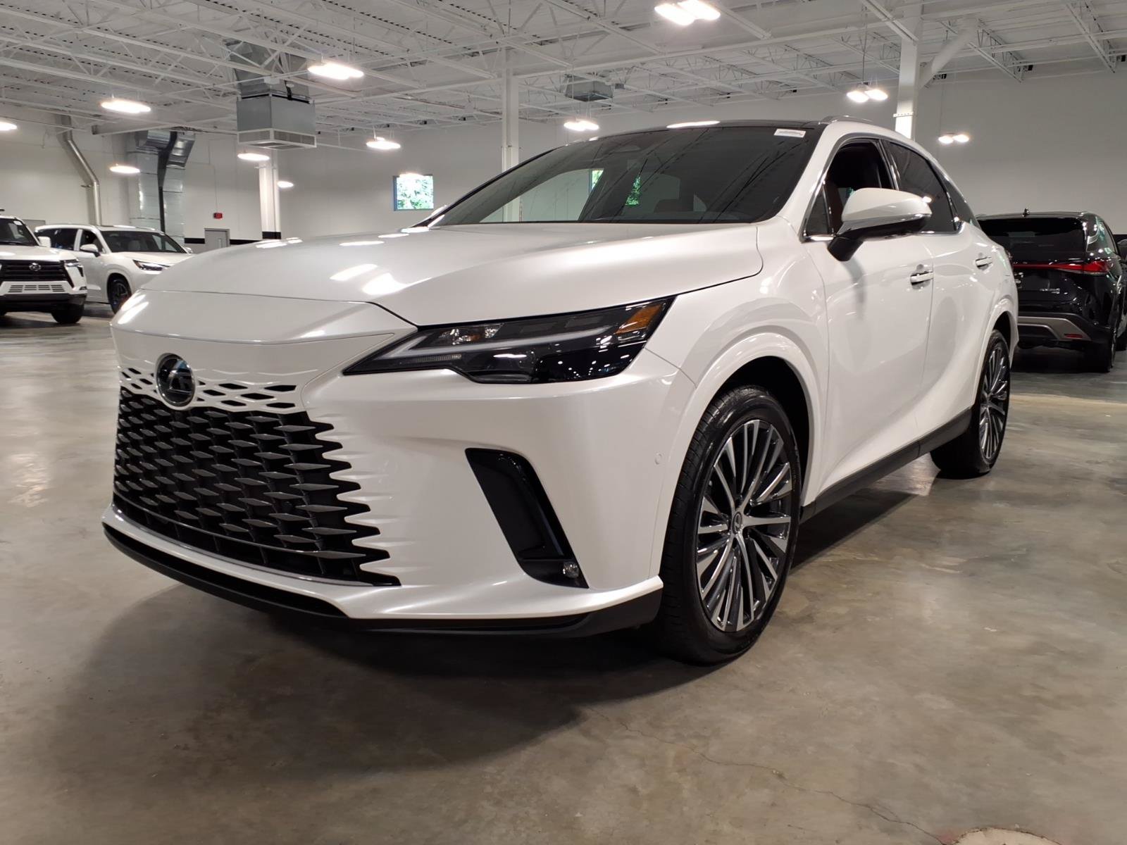 New 2026 Lexus RX 350 w/ Convenience Package AWD/4WD image 3