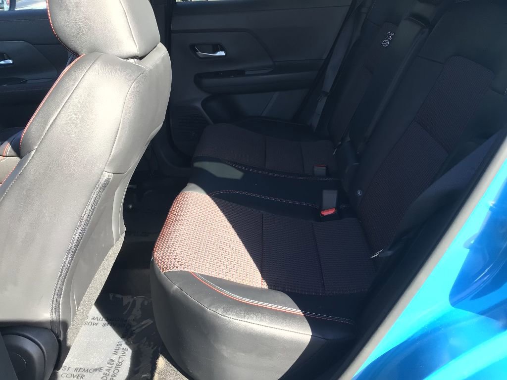 New 2026 Nissan Kicks SR w/ Cold Weather Package image 15