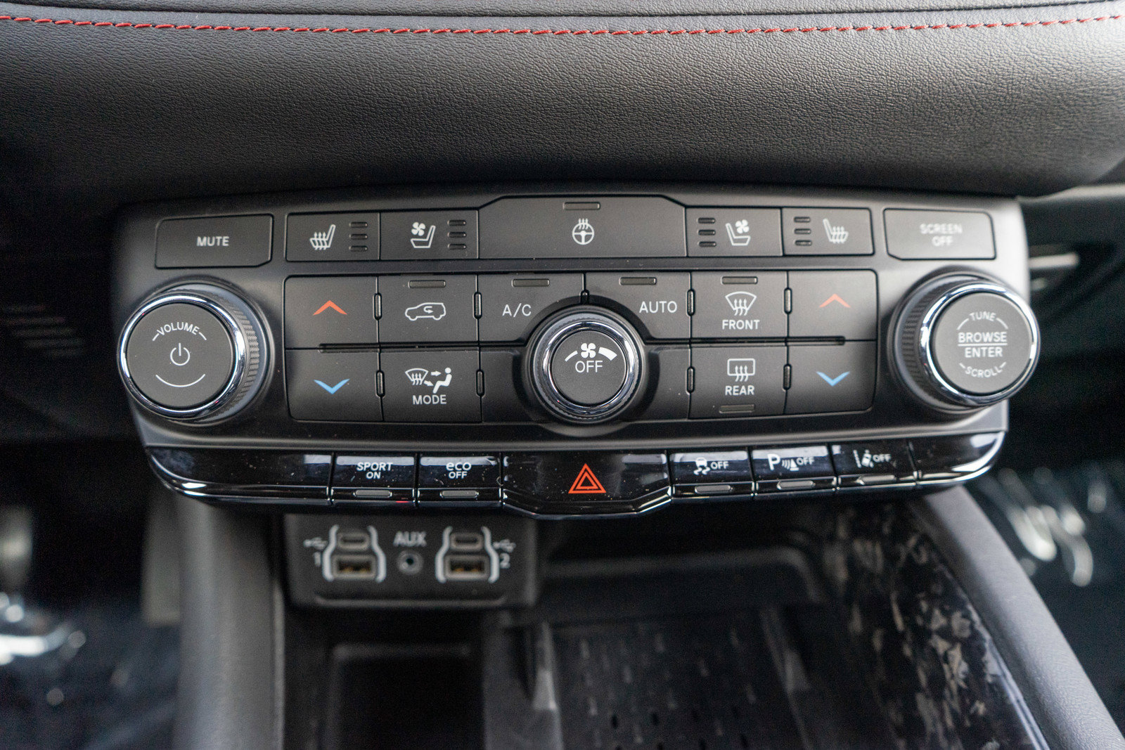 Used 2025 Dodge Durango R/T AWD/4WD image 21