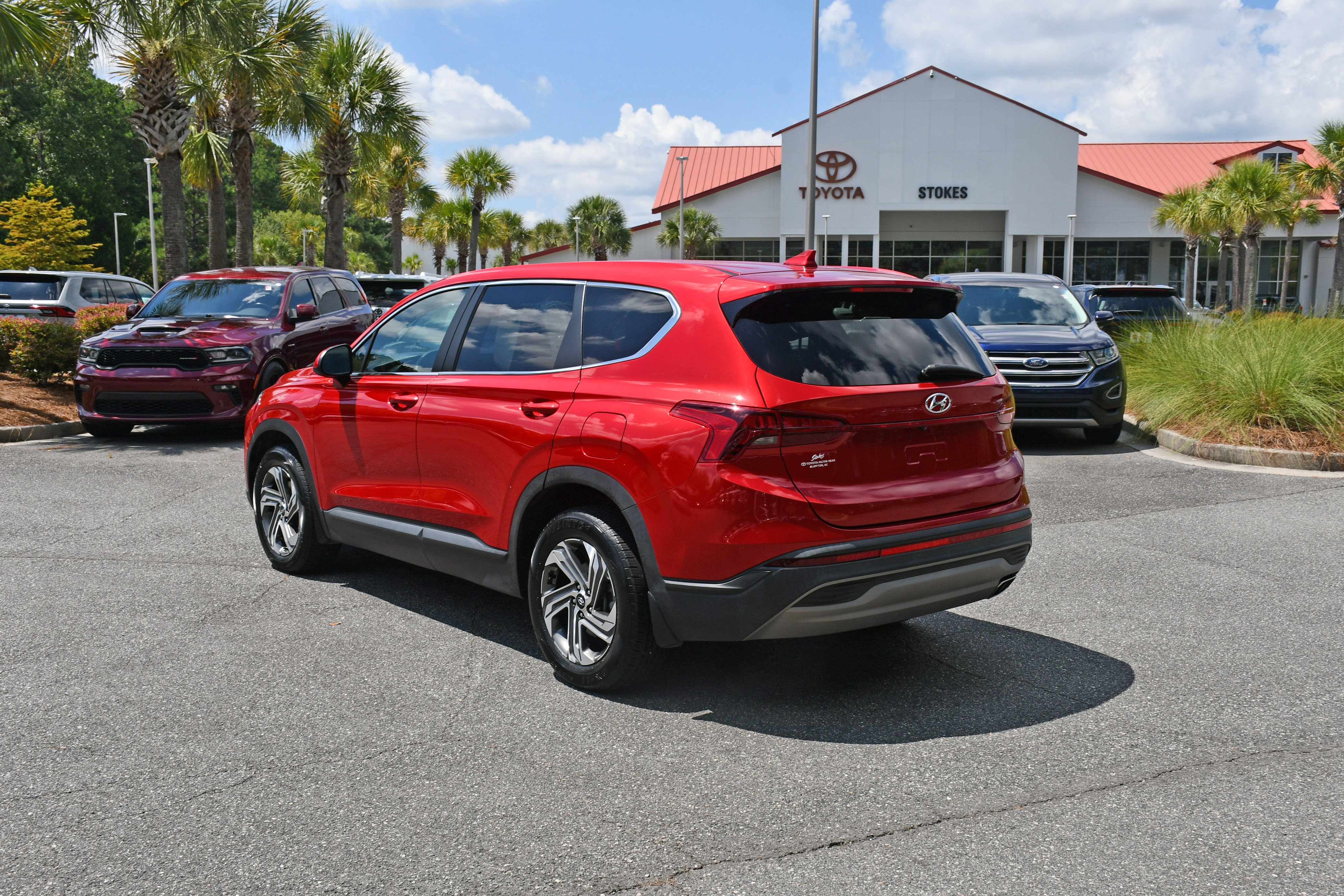 Used 2021 Hyundai Santa Fe SE FWD image 3