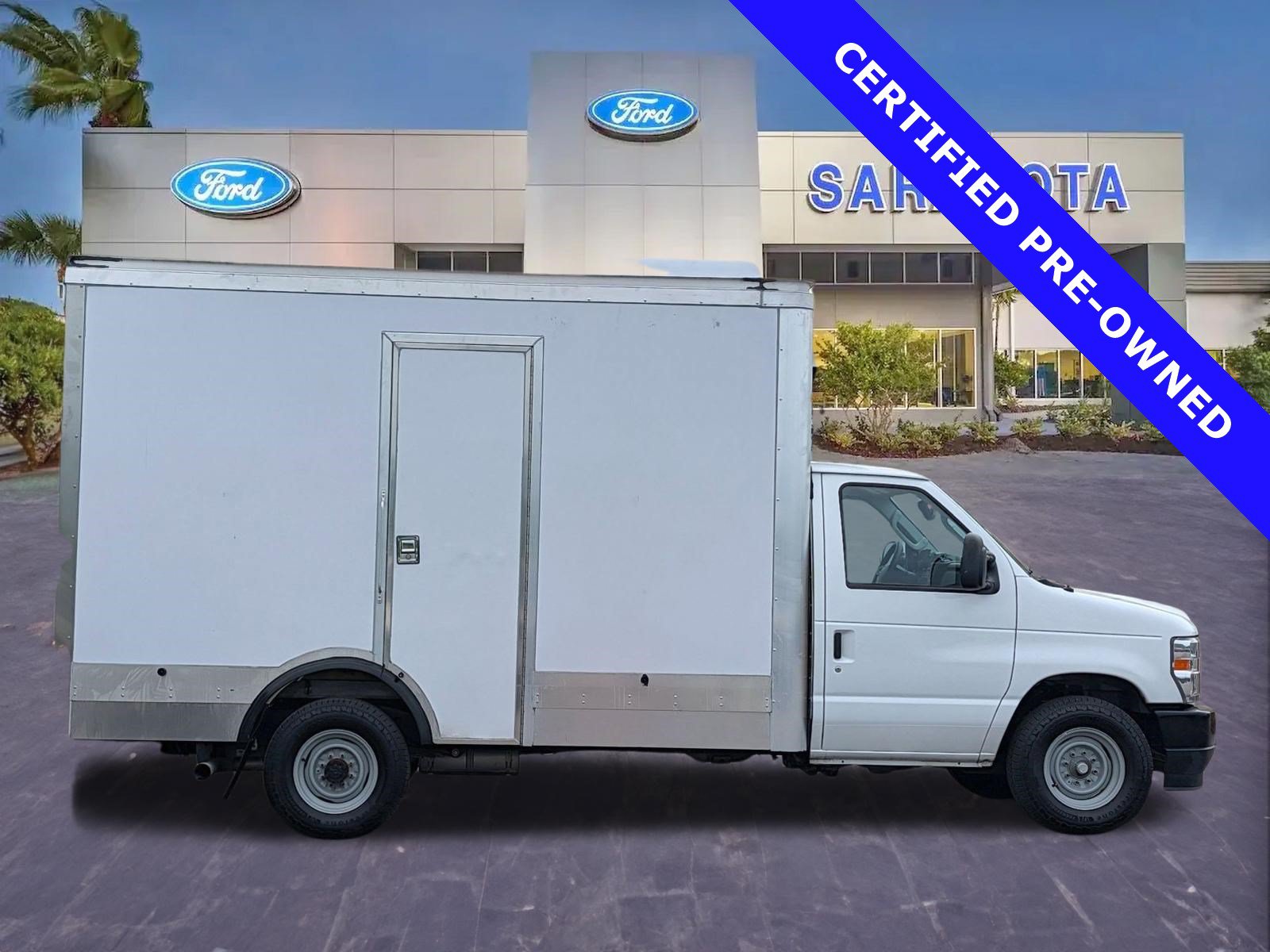 Certified 2024 Ford E-350 and Econoline 350 Super Duty w/ Power Windows & Locks Group RWD video 1