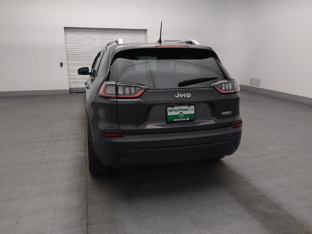 Used 2019 Jeep Cherokee Latitude Plus FWD image 6
