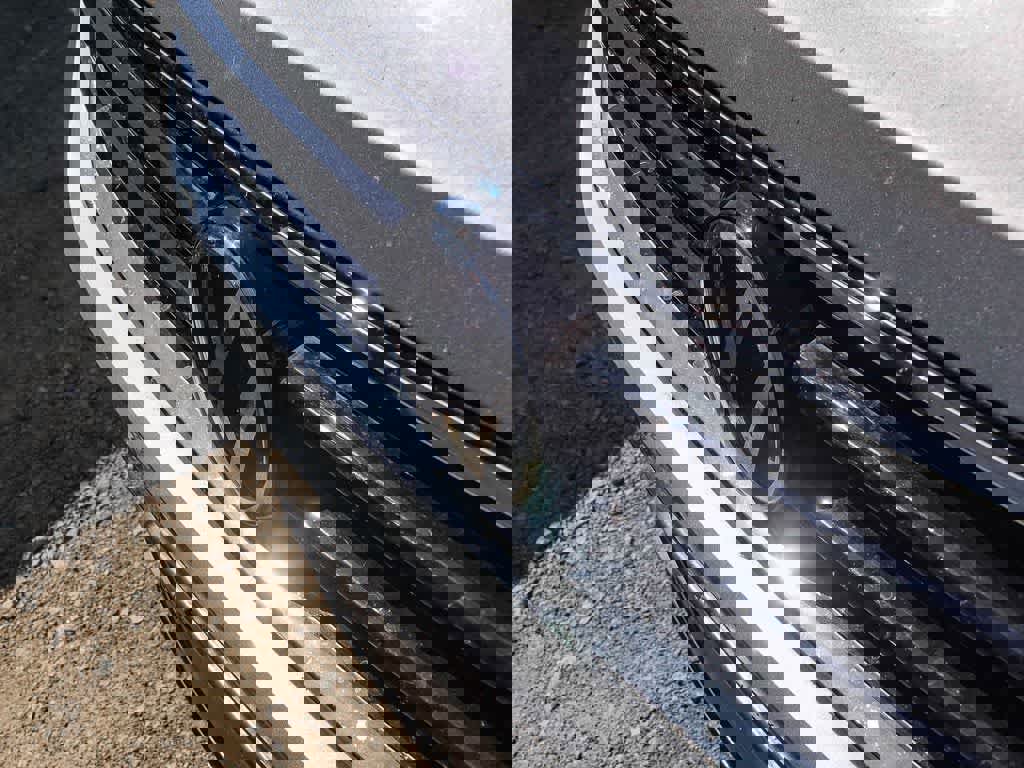 Used 2022 Volkswagen Tiguan SE R-Line image 4