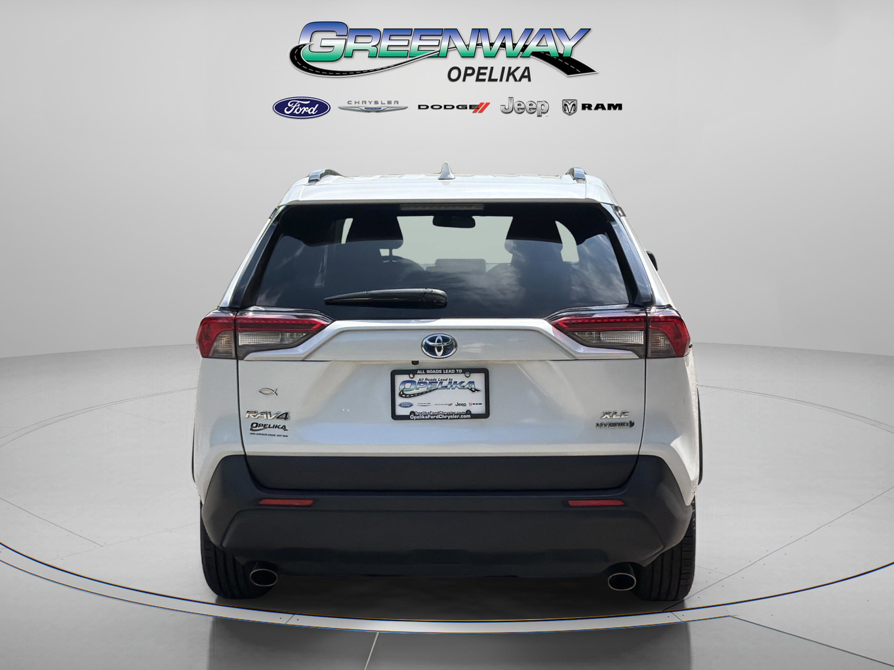 Used 2024 Toyota RAV4 XLE Premium w/ Weather Package AWD/4WD image 6