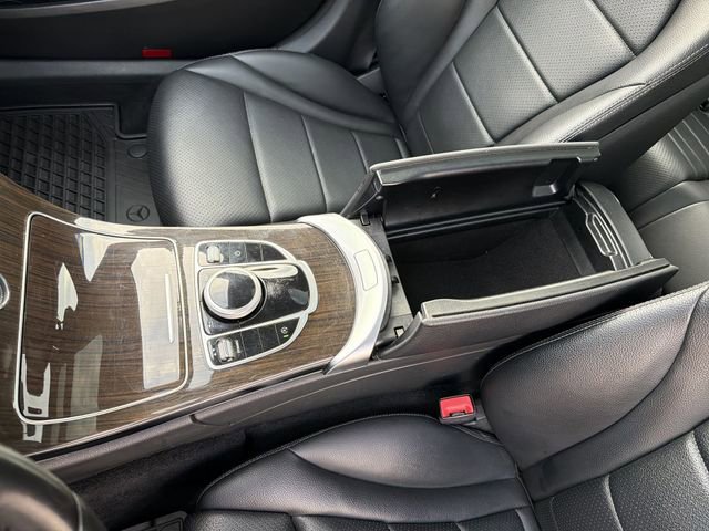 Used 2020 Mercedes-Benz C 300 4MATIC Sedan image 22