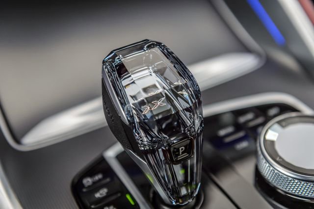 Used 2022 BMW X6 xDrive40i w/ M Sport Package AWD/4WD image 29