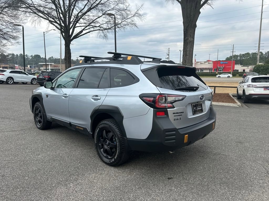 Used 2025 Subaru Outback Wilderness w/ Wilderness Package image 9