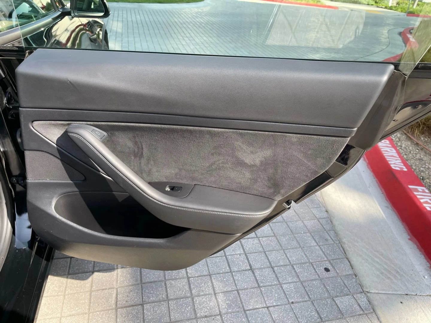 Used 2023 Tesla Model 3 Standard Range RWD image 34