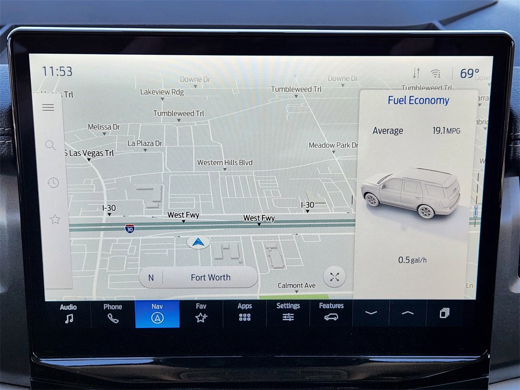 Used 2024 Ford Expedition Max XLT image 17