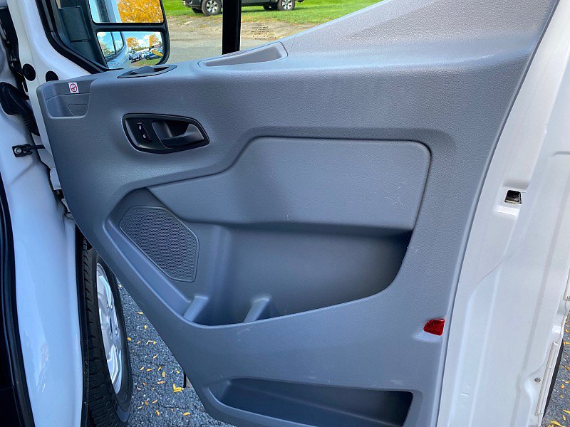 Certified 2019 Ford Transit 350 XLT RWD image 32
