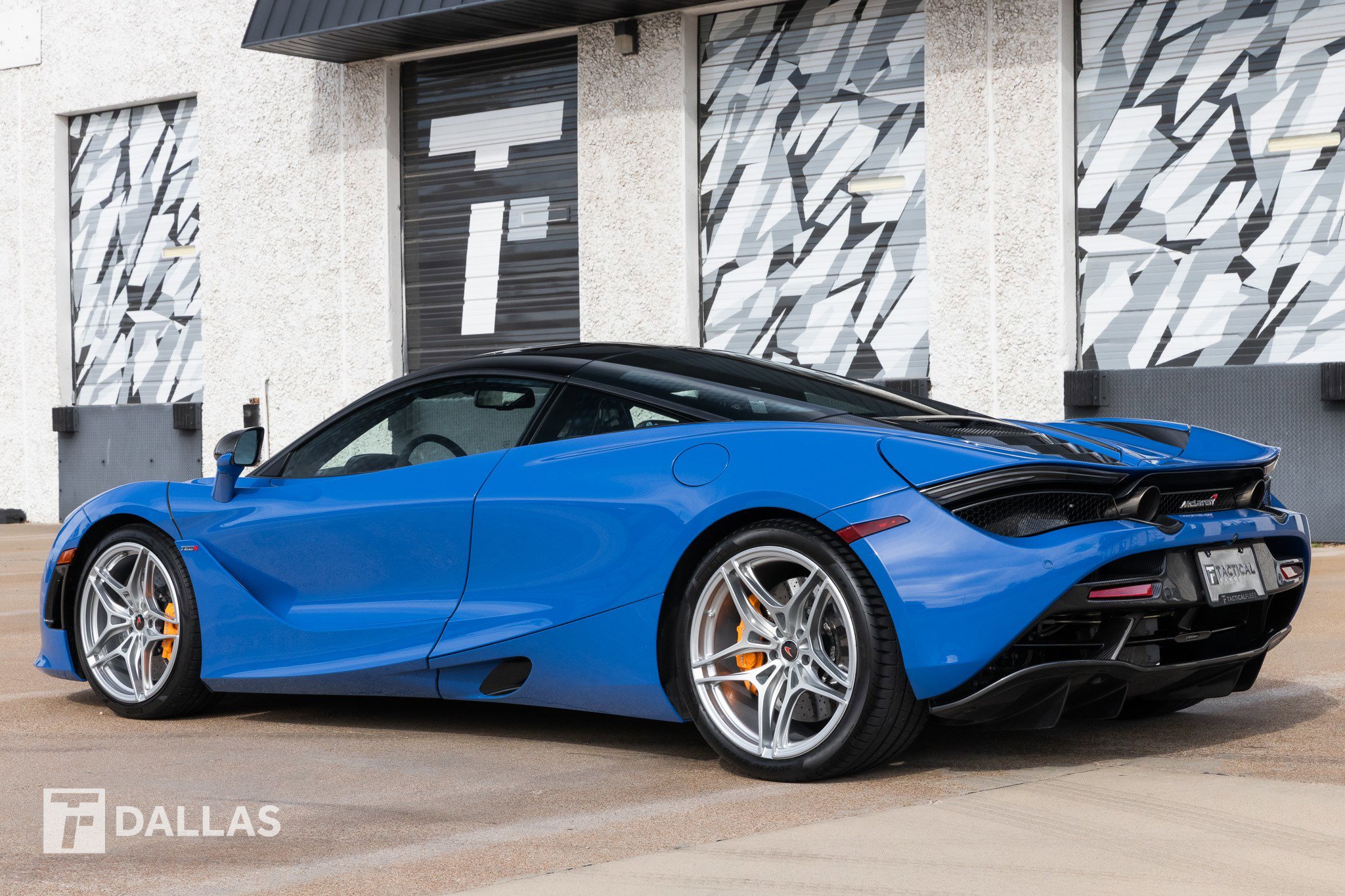 Used 2018 McLaren 720S image 15