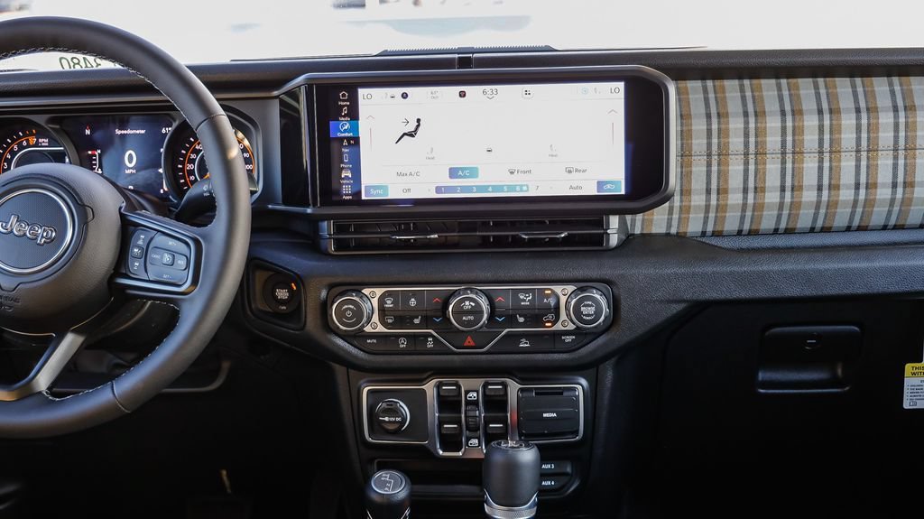 New 2026 Jeep Gladiator Sport AWD/4WD image 16