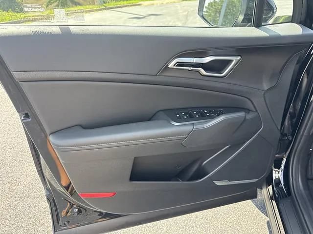 New 2026 Kia Sportage EX FWD image 7
