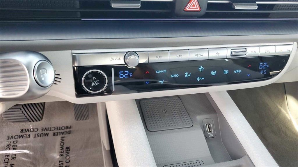 New 2025 Hyundai Ioniq 6 SEL image 19