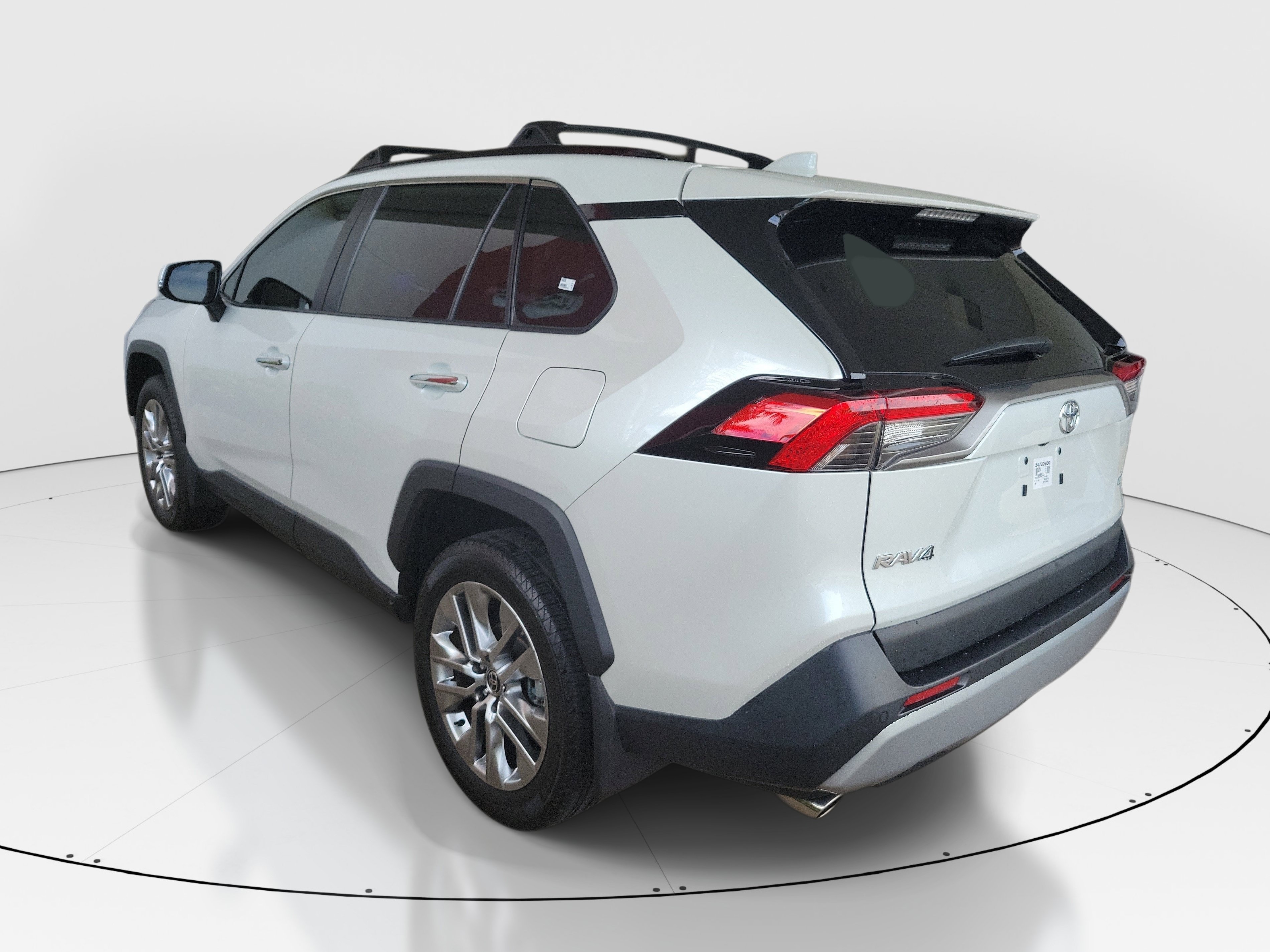 Certified 2024 Toyota RAV4 Limited FWD image 5