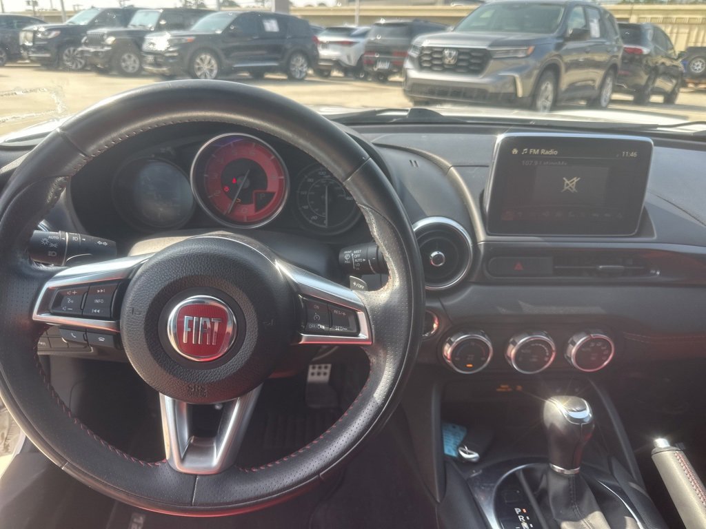 Used 2017 FIAT 124 Spider Abarth image 10