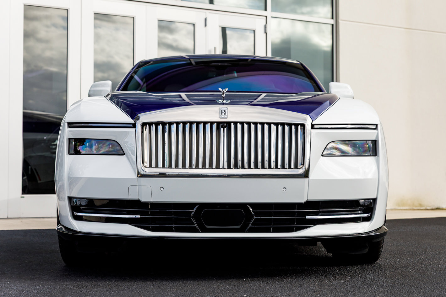 Used 2024 Rolls-Royce Spectre w/ Spectre Launch Package AWD/4WD image 6